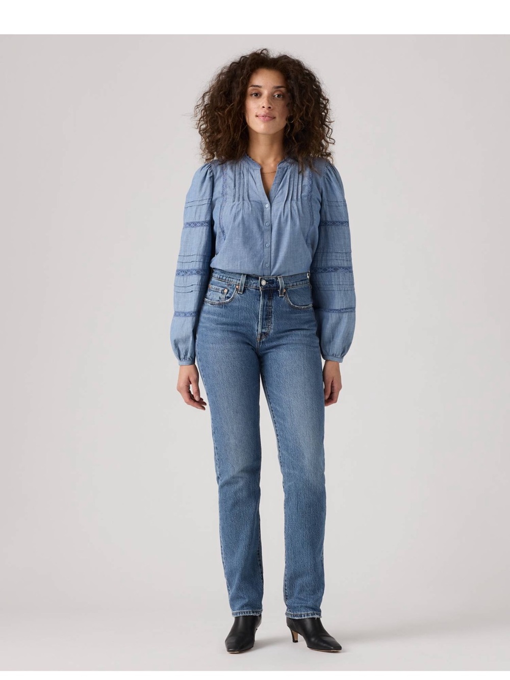 Levi's